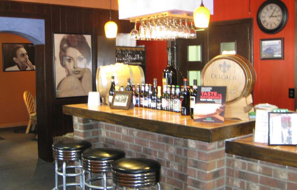 Elizabethan Inn Manteo Restoran fotoğraf